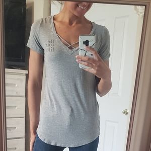 Gray tshirt